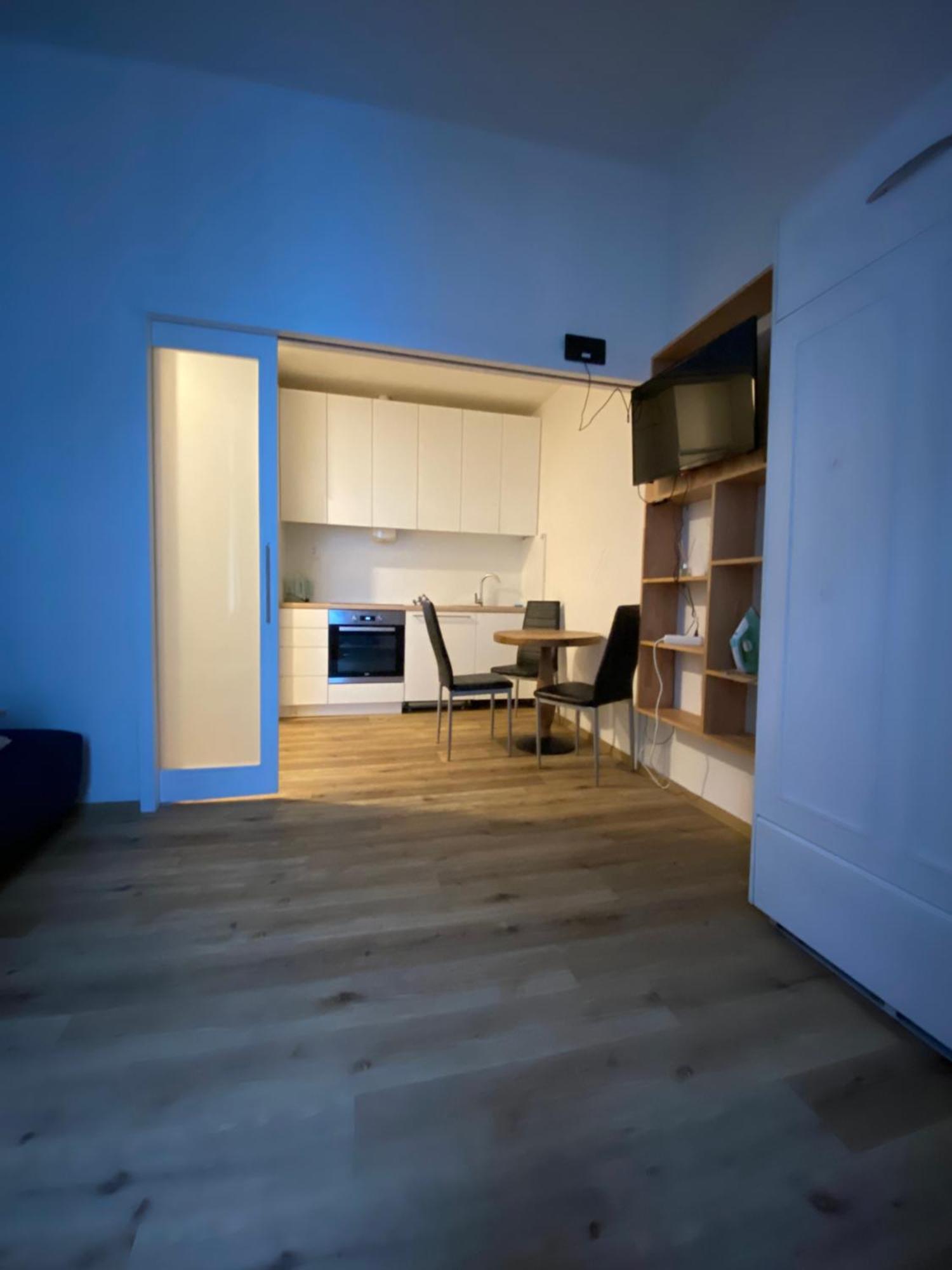 Minato Apartments Ostrava Center Luaran gambar
