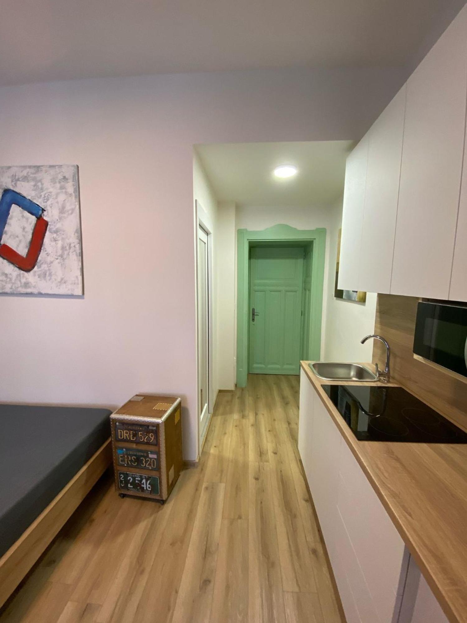 Minato Apartments Ostrava Center Luaran gambar