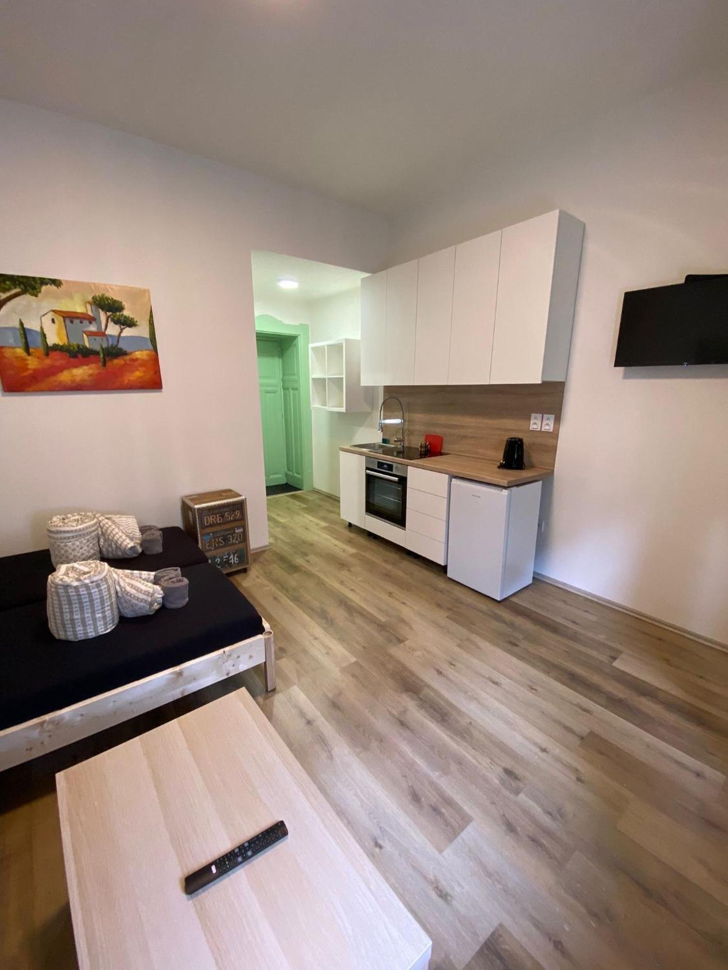 Minato Apartments Ostrava Center Luaran gambar
